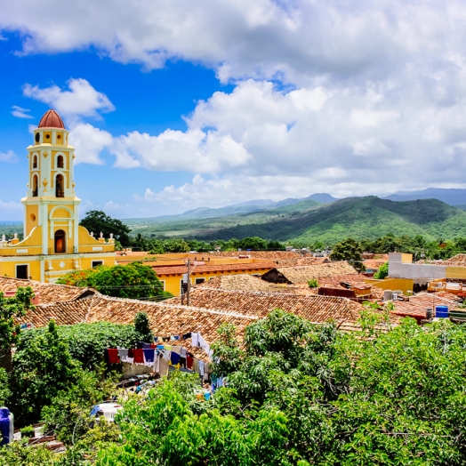 Blick auf die Kolonialstadt Trinidad, ein Weltkulturerbe der UNESCO an der zentralen Südküste Kubas